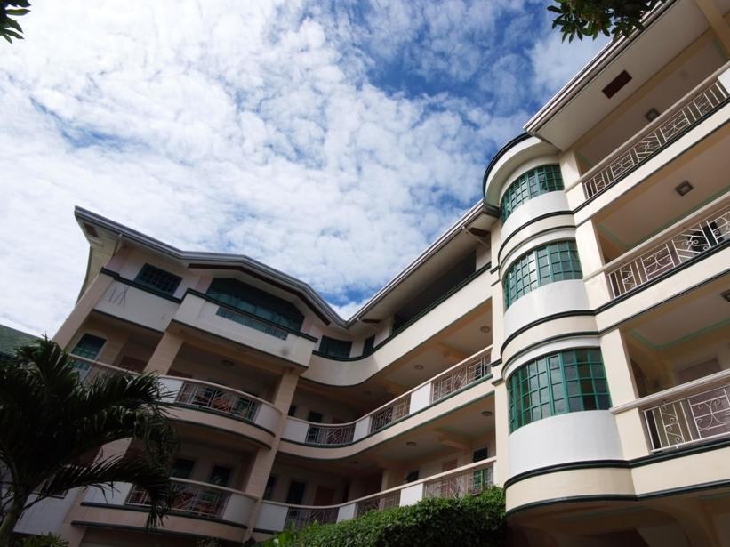 Apartelle De Francesca Puerto Galera Esterno foto